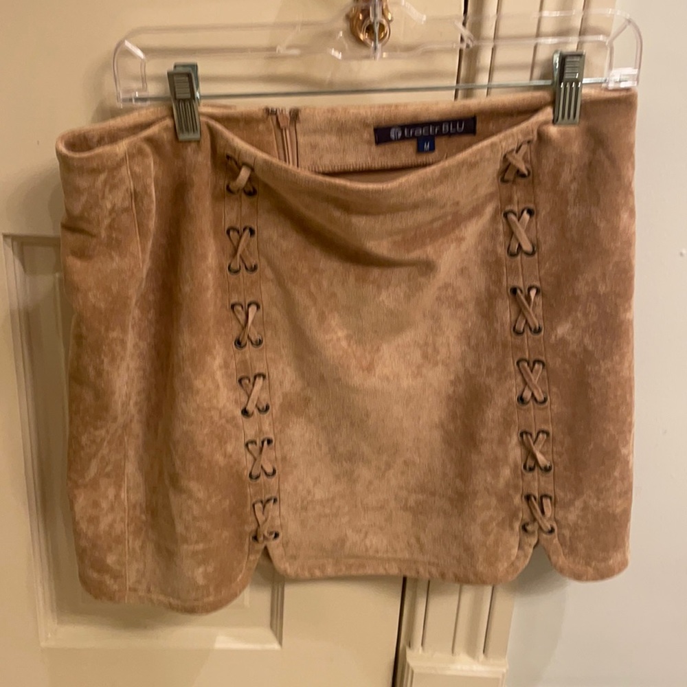 Super cute suede mini skirt